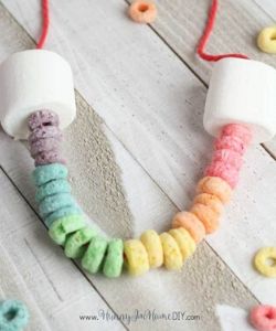 Rainbow craft activity for kids